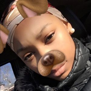 Meet your Posher, Lashae